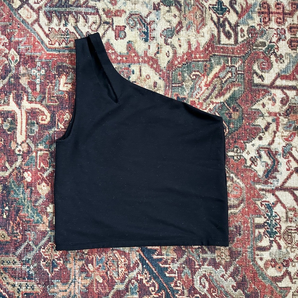 Abercrombie One-Shoulder Black Top